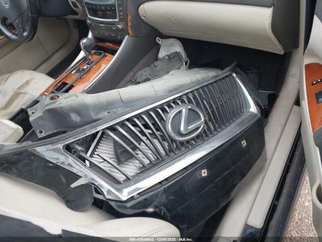 Lexus Is Image 6