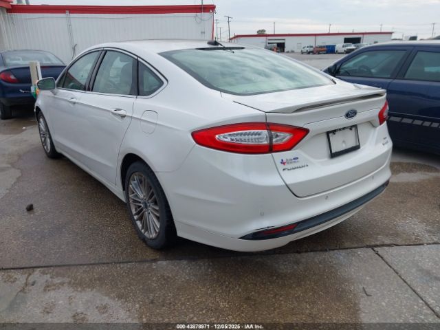 Ford Fusion Se Image 2