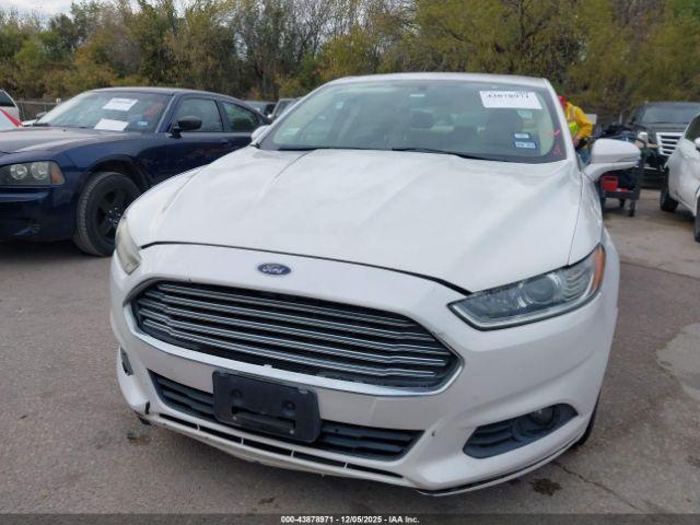 Ford Fusion Se Image 7