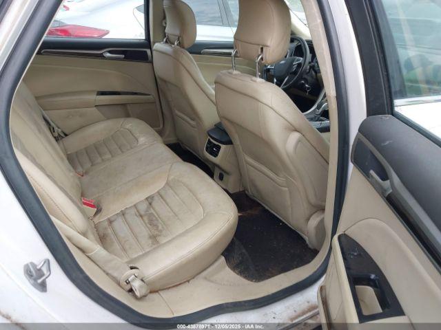 Ford Fusion Se Image 10