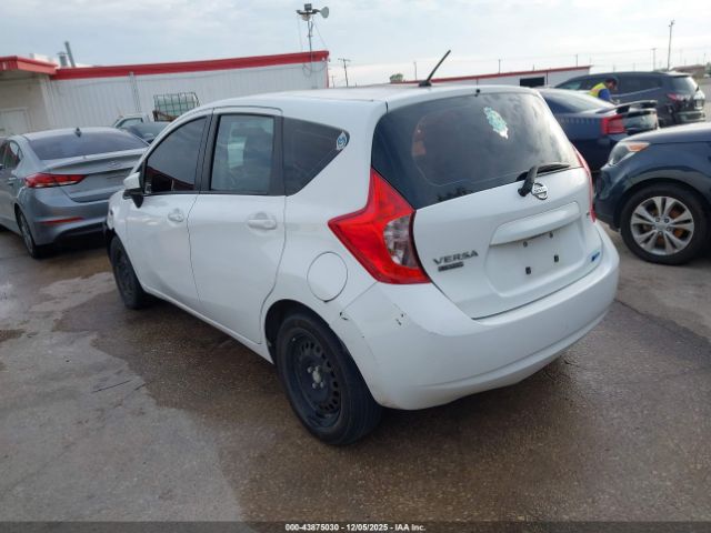 Nissan Versa Image 3