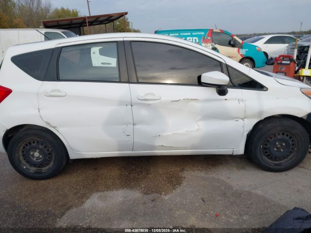 Nissan Versa Image 11