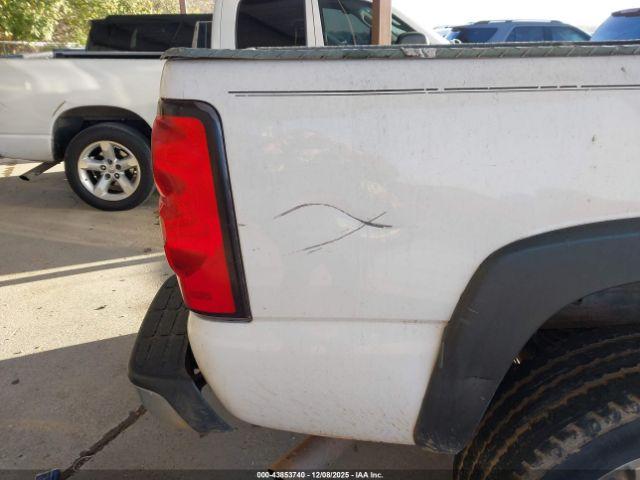 Chevrolet Silverado 2500 Ls Image 3