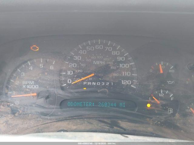 Chevrolet Silverado 2500 Ls Image 14