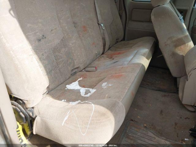 Chevrolet Silverado 2500 Ls Image 12