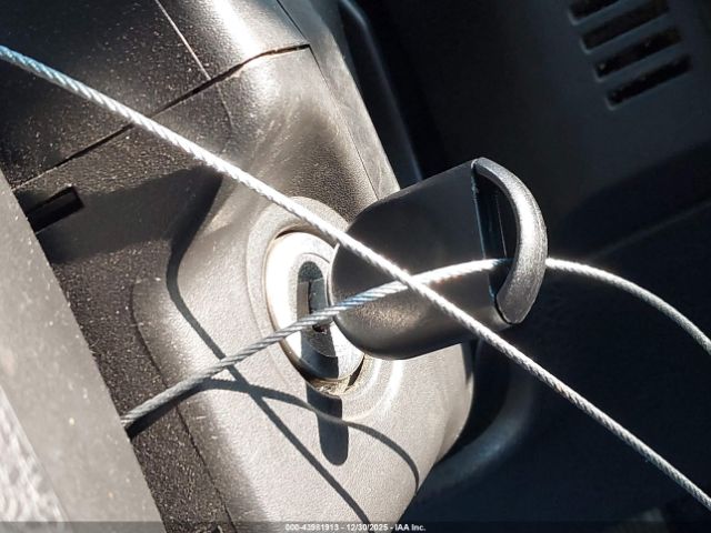 Ford F-150 Xl Image 13