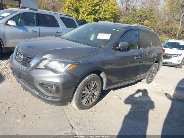 Nissan Pathfinder Sv Image 5