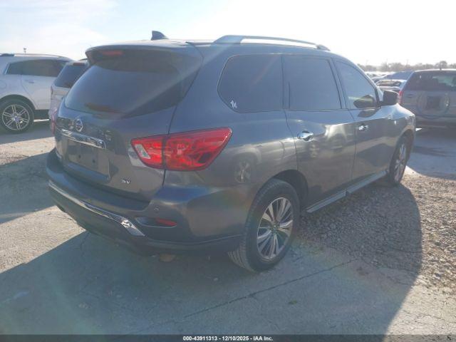 Nissan Pathfinder Sv Image 13