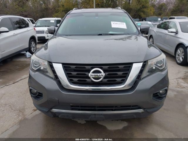 Nissan Pathfinder Sv Image 12