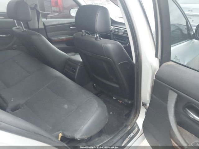 BMW 3 Series Image 12