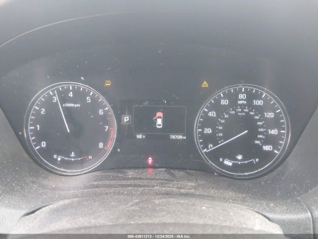 Hyundai Genesis 3.8 Image 14