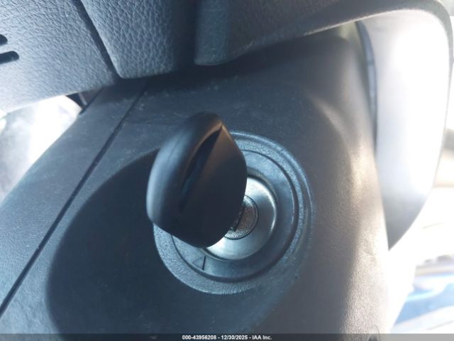 Ford Fusion Se Image 2