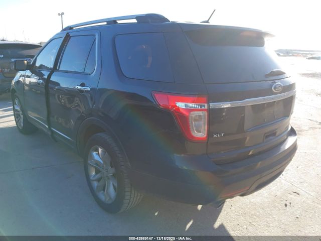 Ford Explorer Xlt Image 2