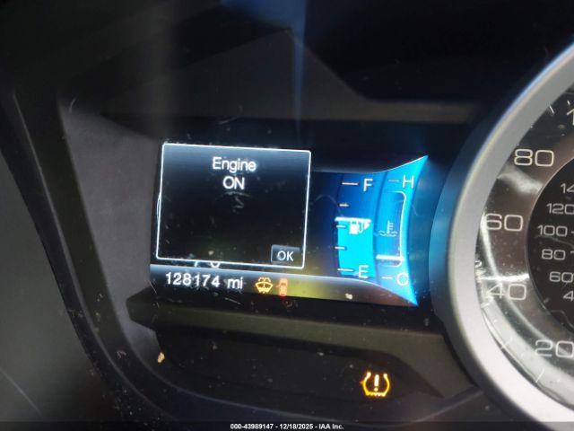 Ford Explorer Xlt Image 6