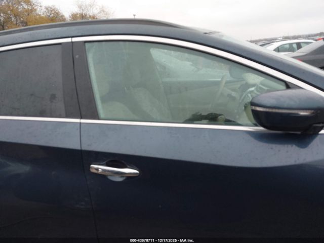 Nissan Murano Sv Image 4