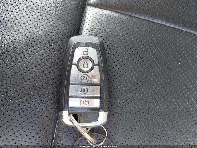 Ford Expedition Xlt Max Image 16