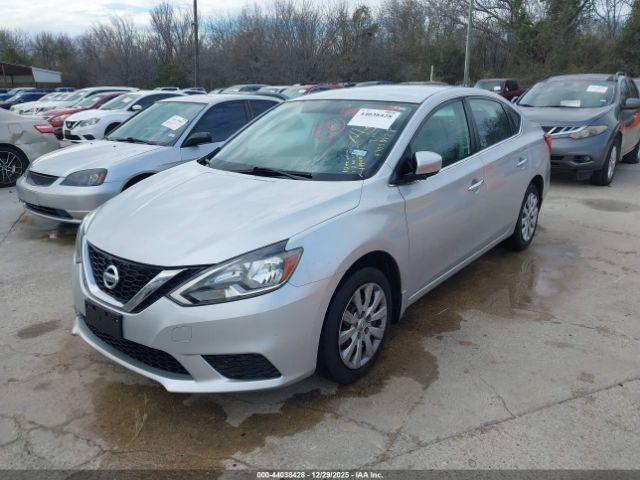 Nissan Sentra S Image 6