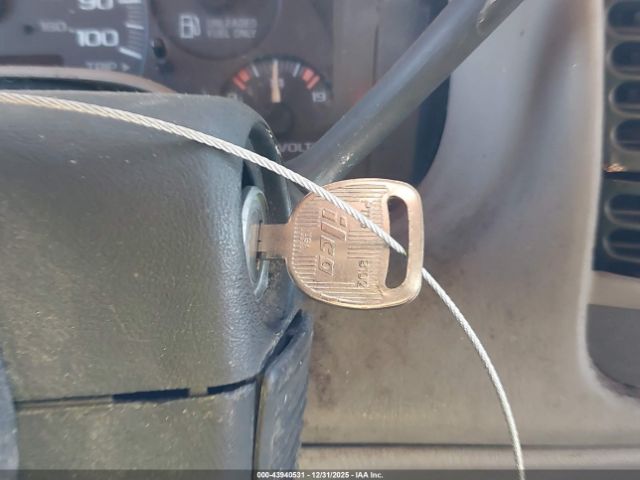 Chevrolet Astro Ls Cmi Image 11