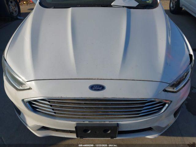 Ford Fusion Sel Image 11