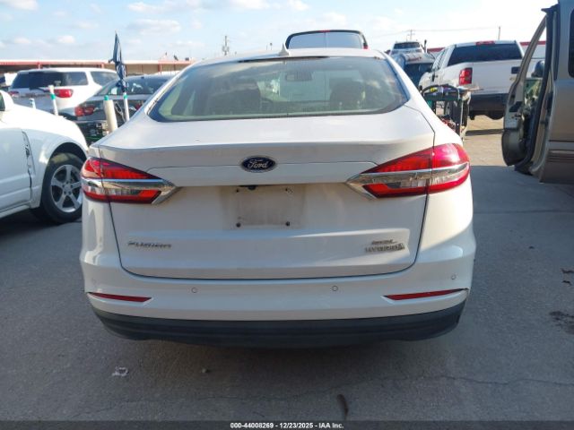 Ford Fusion Sel Image 12