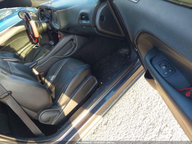 Dodge Challenger Sxt Plus Image 9