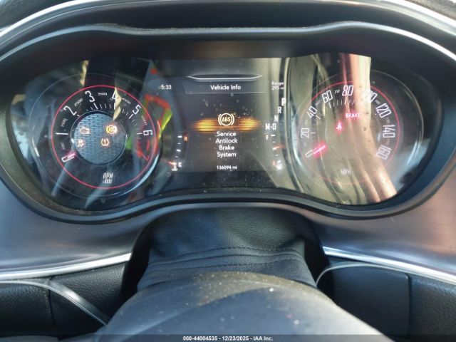 Dodge Challenger Sxt Plus Image 2