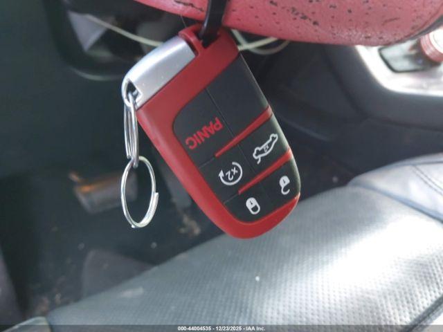 Dodge Challenger Sxt Plus Image 13