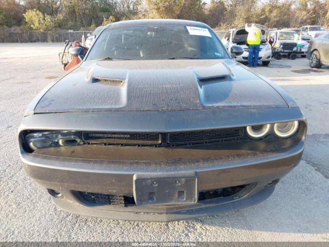Dodge Challenger Sxt Plus Image 6