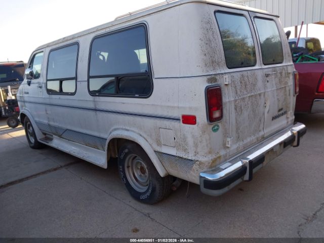Dodge Ram Van B250 Image 2