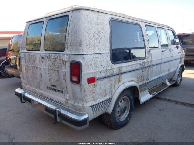 Dodge Ram Van B250 Image 3