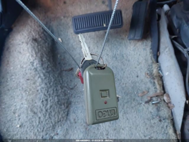 Dodge Ram Van B250 Image 12