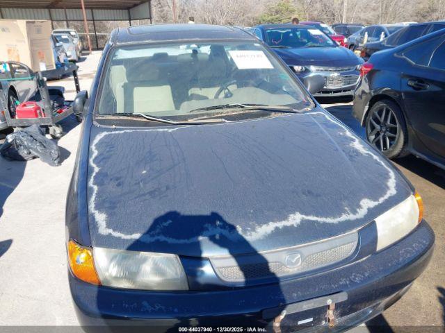 Mazda Protege Image 7