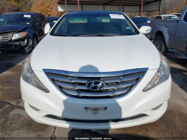Hyundai SONATA Limited 2.0t Image 11