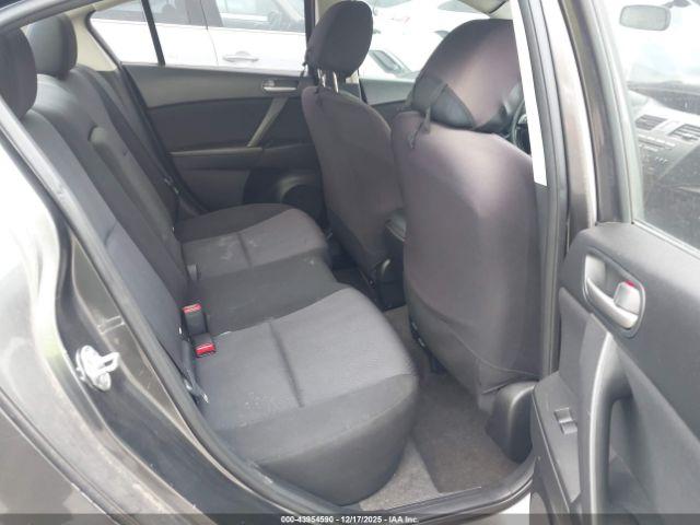 Mazda Mazda3 I Touring Image 8