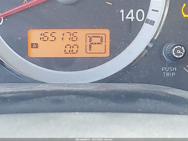 Nissan Quest 3.5 Image 3