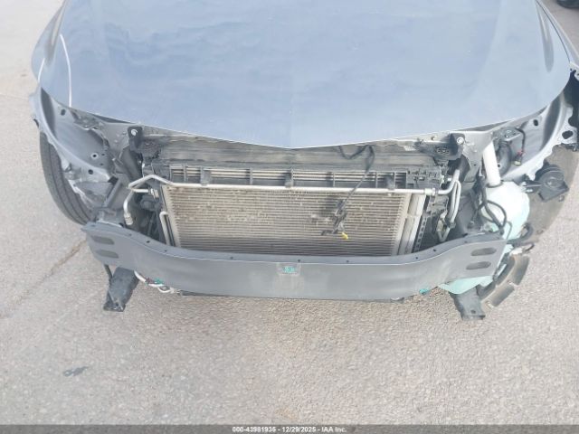 Chevrolet Malibu Fwd 1fl Image 3