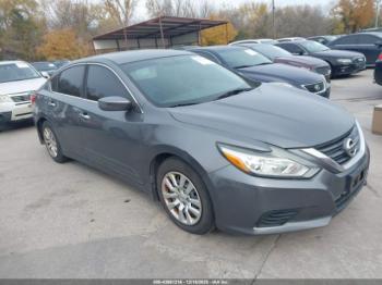  Salvage Nissan Altima