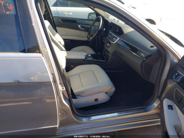 Mercedes-Benz E-Class Image 3