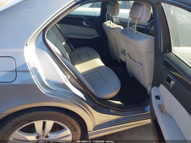 Mercedes-Benz E-Class Image 9