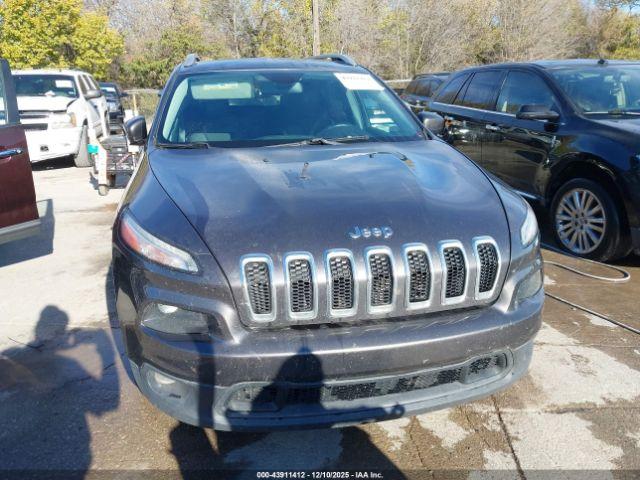 Jeep Cherokee Latitude Plus Fwd Image 14