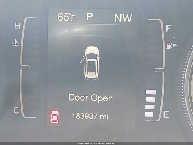 Jeep Cherokee Latitude Plus Fwd Image 15