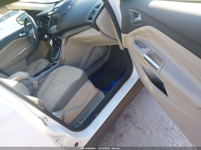 Ford Escape Se Image 3