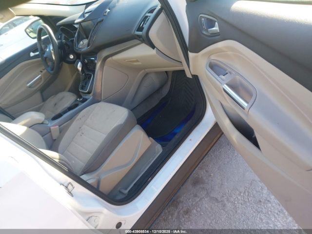 Ford Escape Se Image 3