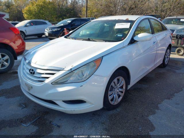 Hyundai SONATA Gls Image 5