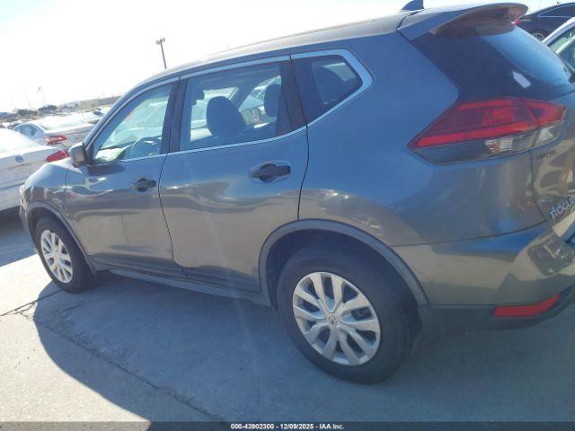 Nissan Rogue S Image 12