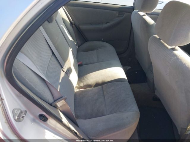 Toyota Corolla Ce Image 7