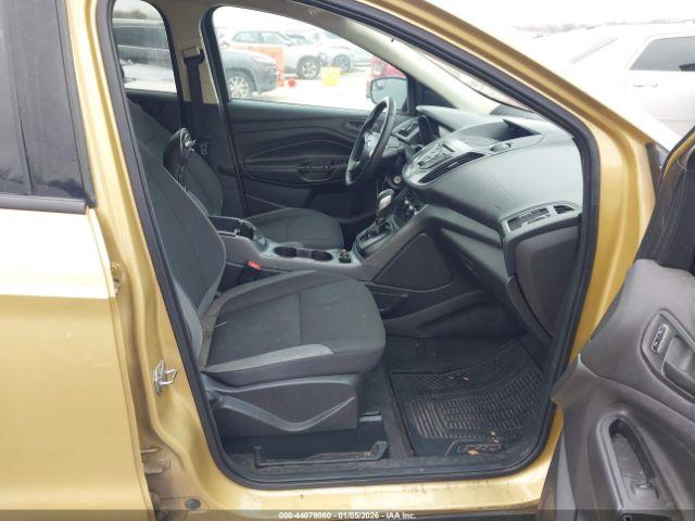 Ford Escape S Image 7