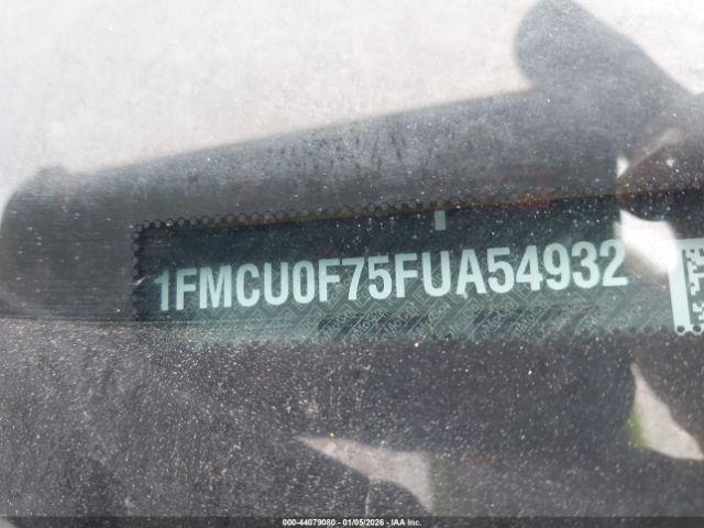 Ford Escape S Image 3