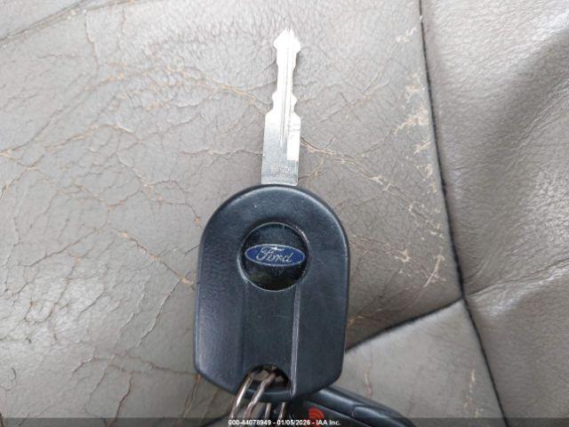 Ford Edge Limited Image 9