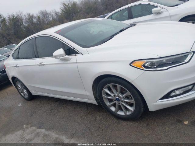 Ford Fusion Se Image 14